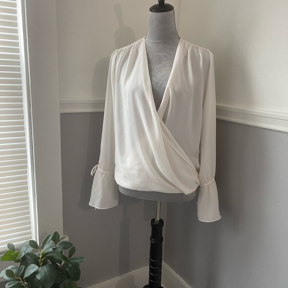Trouvé White Deep V Blouse - Picture 1 of 8